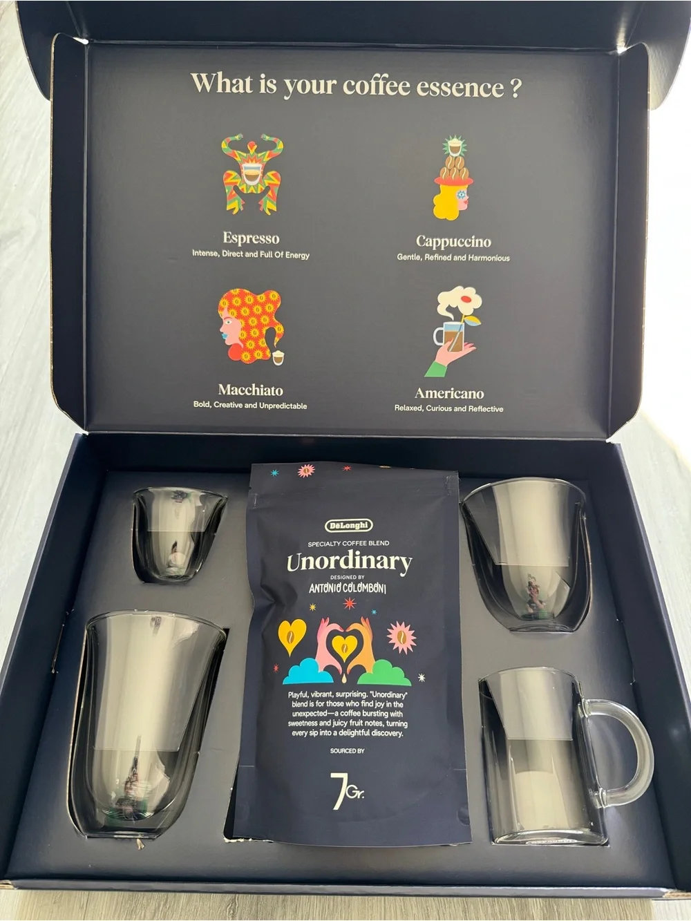 De'Longhi Glass Coffee Cup Set + 250grs of coffee beans